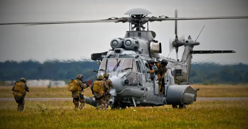Le Maroc finalise l'acquisition de dix hélicoptères Caracal auprès d'Airbus