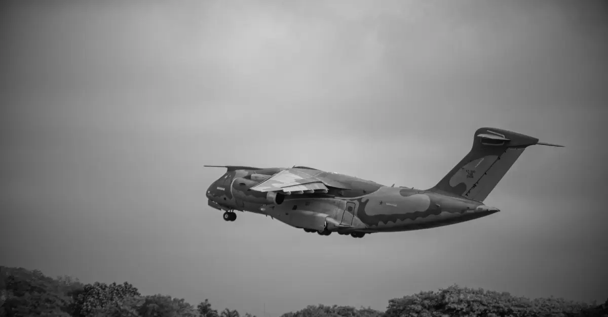 KC-390
